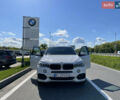 Белый БМВ Х5, объемом двигателя 2 л и пробегом 227 тыс. км за 24500 $, фото 1 на Automoto.ua