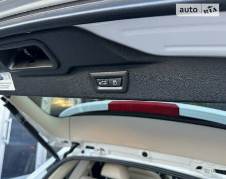 Белый БМВ Х5, объемом двигателя 2.98 л и пробегом 127 тыс. км за 24999 $, фото 18 на Automoto.ua