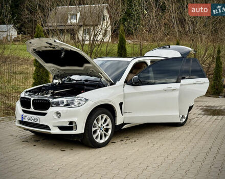 Білий БМВ Х5, об'ємом двигуна 2.98 л та пробігом 226 тис. км за 28999 $, фото 11 на Automoto.ua