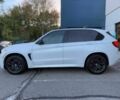 Белый БМВ Х5, объемом двигателя 4.4 л и пробегом 74 тыс. км за 8000 $, фото 3 на Automoto.ua
