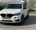 Белый БМВ Х5, объемом двигателя 3 л и пробегом 176 тыс. км за 24000 $, фото 1 на Automoto.ua