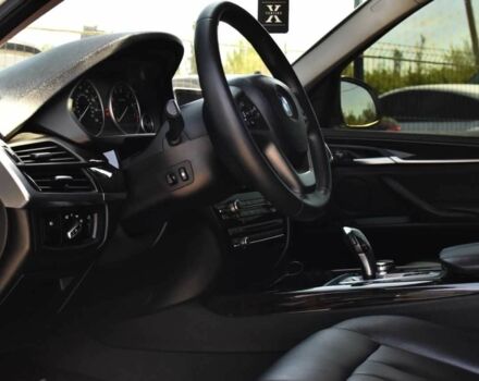 Білий БМВ Х5, об'ємом двигуна 3 л та пробігом 184 тис. км за 29650 $, фото 7 на Automoto.ua