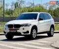 Белый БМВ Х5, объемом двигателя 2.98 л и пробегом 139 тыс. км за 22900 $, фото 1 на Automoto.ua