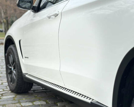 Белый БМВ Х5, объемом двигателя 2.98 л и пробегом 209 тыс. км за 17950 $, фото 10 на Automoto.ua