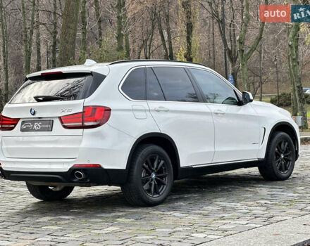 Белый БМВ Х5, объемом двигателя 2.98 л и пробегом 209 тыс. км за 17950 $, фото 4 на Automoto.ua