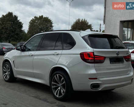 Белый БМВ Х5, объемом двигателя 3 л и пробегом 308 тыс. км за 27999 $, фото 10 на Automoto.ua
