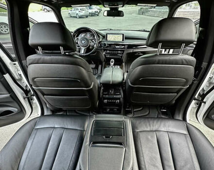 БМВ Х5 2015 в Кривом Роге на Automoto.ua Белый БМВ Х5, объемом двигателя 2.98 л и пробегом 115 тыс. км за 30000 $, фото 8 на Automoto.ua