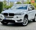 Белый БМВ Х5, объемом двигателя 2.98 л и пробегом 220 тыс. км за 12600 $, фото 1 на Automoto.ua