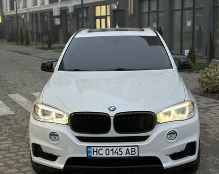 Белый БМВ Х5, объемом двигателя 2.98 л и пробегом 200 тыс. км за 16900 $, фото 1 на Automoto.ua