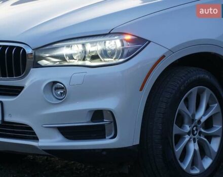 Белый БМВ Х5, объемом двигателя 3 л и пробегом 119 тыс. км за 38300 $, фото 1 на Automoto.ua