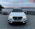 Белый БМВ Х5, объемом двигателя 2 л и пробегом 233 тыс. км за 21000 $, фото 1 на Automoto.ua