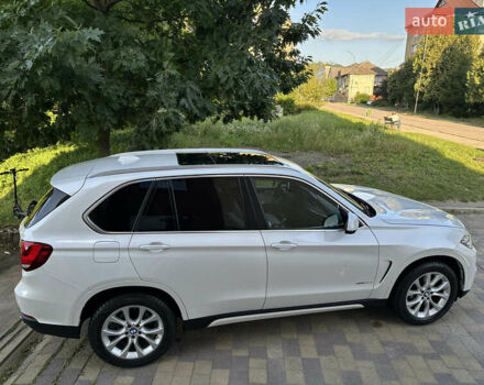 Белый БМВ Х5, объемом двигателя 2.98 л и пробегом 245 тыс. км за 17699 $, фото 17 на Automoto.ua