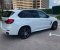 Білий БМВ Х5, об'ємом двигуна 2.98 л та пробігом 160 тис. км за 25000 $, фото 2 на Automoto.ua