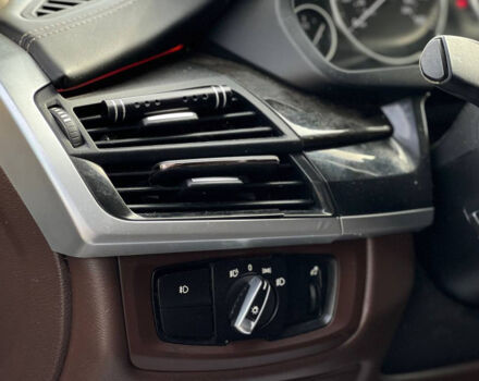 Белый БМВ Х5, объемом двигателя 3 л и пробегом 258 тыс. км за 22000 $, фото 8 на Automoto.ua