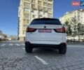Белый БМВ Х5, объемом двигателя 2.99 л и пробегом 250 тыс. км за 31000 $, фото 14 на Automoto.ua