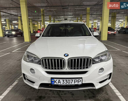 Белый БМВ Х5, объемом двигателя 2.98 л и пробегом 280 тыс. км за 18700 $, фото 5 на Automoto.ua