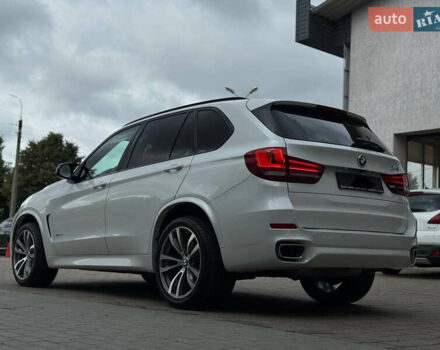 Белый БМВ Х5, объемом двигателя 3 л и пробегом 308 тыс. км за 27999 $, фото 9 на Automoto.ua
