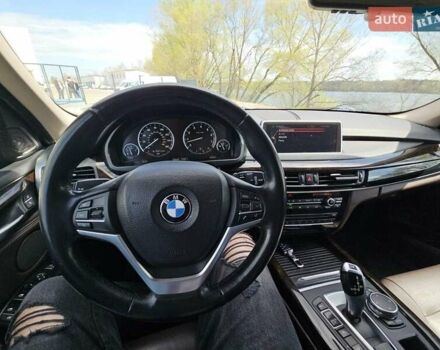 Білий БМВ Х5, об'ємом двигуна 2.98 л та пробігом 159 тис. км за 22400 $, фото 18 на Automoto.ua