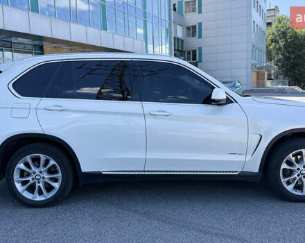 БМВ Х5 2015 в Днепре (Днепропетровске) на Automoto.ua Белый БМВ Х5, объемом двигателя 3 л и пробегом 225 тыс. км за 22000 $, фото 9 на Automoto.ua