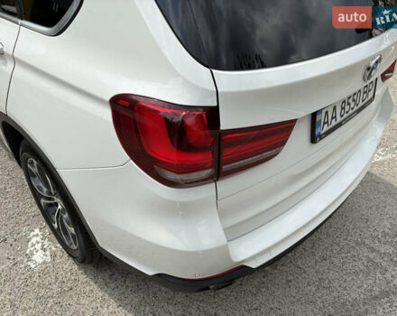 Білий БМВ Х5, об'ємом двигуна 2.98 л та пробігом 232 тис. км за 21500 $, фото 11 на Automoto.ua