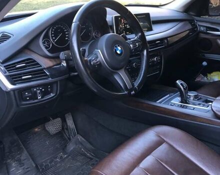 Белый БМВ Х5, объемом двигателя 2 л и пробегом 228 тыс. км за 27000 $, фото 6 на Automoto.ua