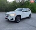 Белый БМВ Х5, объемом двигателя 3 л и пробегом 182 тыс. км за 24900 $, фото 1 на Automoto.ua