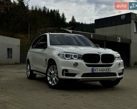 Білий БМВ Х5, об'ємом двигуна 2.98 л та пробігом 226 тис. км за 28999 $, фото 3 на Automoto.ua