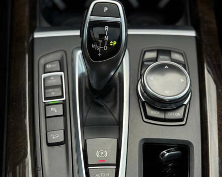 Белый БМВ Х5, объемом двигателя 3 л и пробегом 308 тыс. км за 27999 $, фото 23 на Automoto.ua