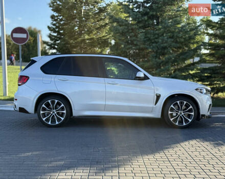 Белый БМВ Х5, объемом двигателя 4.4 л и пробегом 116 тыс. км за 32500 $, фото 29 на Automoto.ua