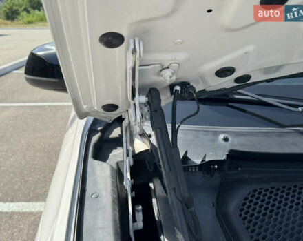 Белый БМВ Х5, объемом двигателя 2.98 л и пробегом 126 тыс. км за 26000 $, фото 61 на Automoto.ua