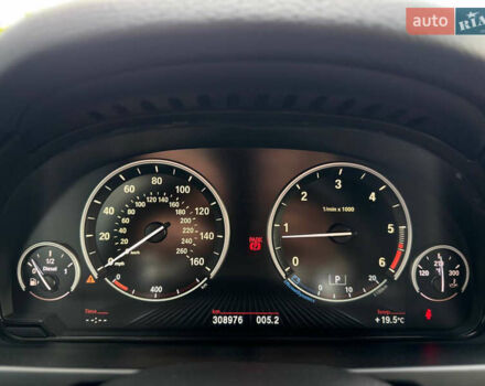 Белый БМВ Х5, объемом двигателя 3 л и пробегом 308 тыс. км за 27999 $, фото 20 на Automoto.ua