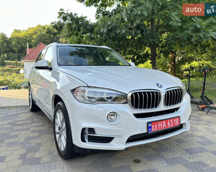 Белый БМВ Х5, объемом двигателя 2.98 л и пробегом 245 тыс. км за 17699 $, фото 16 на Automoto.ua