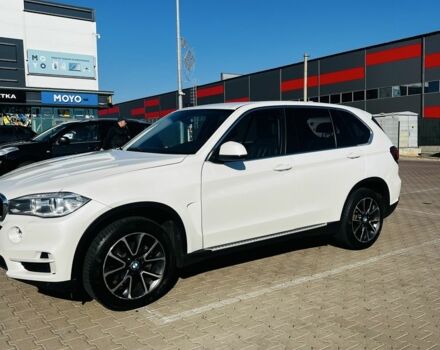 Білий БМВ Х5, об'ємом двигуна 2 л та пробігом 185 тис. км за 26000 $, фото 1 на Automoto.ua