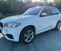 Белый БМВ Х5, объемом двигателя 3 л и пробегом 130 тыс. км за 12400 $, фото 1 на Automoto.ua