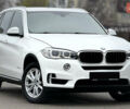 Белый БМВ Х5, объемом двигателя 2 л и пробегом 131 тыс. км за 25000 $, фото 1 на Automoto.ua