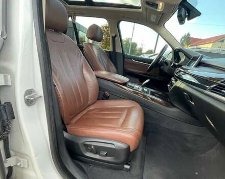 Білий БМВ Х5, об'ємом двигуна 2.98 л та пробігом 204 тис. км за 17300 $, фото 28 на Automoto.ua