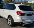 Білий БМВ Х5, об'ємом двигуна 2 л та пробігом 192 тис. км за 28500 $, фото 5 на Automoto.ua