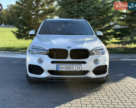 Белый БМВ Х5, объемом двигателя 4.4 л и пробегом 116 тыс. км за 32500 $, фото 8 на Automoto.ua