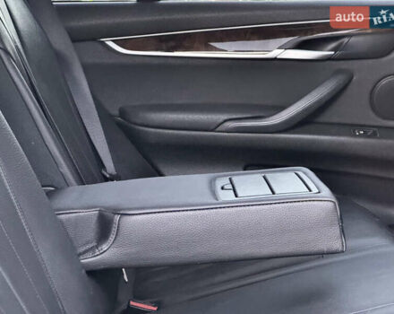 Белый БМВ Х5, объемом двигателя 3 л и пробегом 208 тыс. км за 21990 $, фото 34 на Automoto.ua