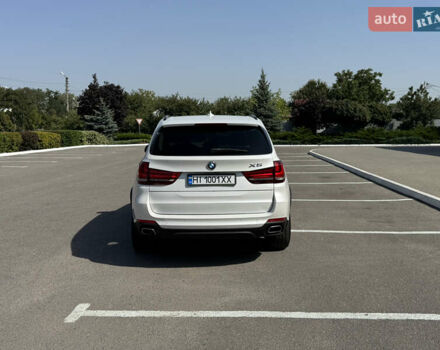 Белый БМВ Х5, объемом двигателя 2.98 л и пробегом 126 тыс. км за 26000 $, фото 6 на Automoto.ua
