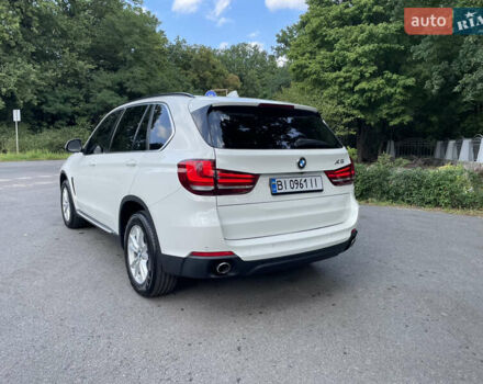 Белый БМВ Х5, объемом двигателя 2.98 л и пробегом 175 тыс. км за 26500 $, фото 3 на Automoto.ua