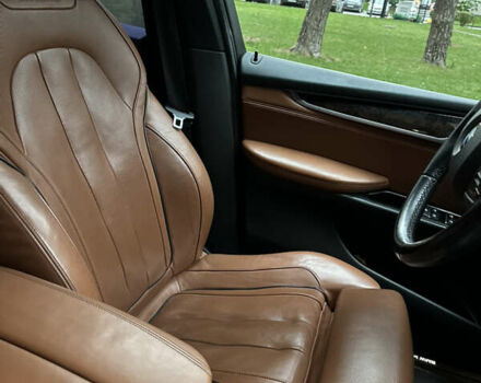 Білий БМВ Х5, об'ємом двигуна 2.99 л та пробігом 125 тис. км за 41500 $, фото 8 на Automoto.ua