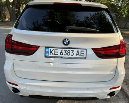 Белый БМВ Х5, объемом двигателя 2.98 л и пробегом 97 тыс. км за 31000 $, фото 3 на Automoto.ua