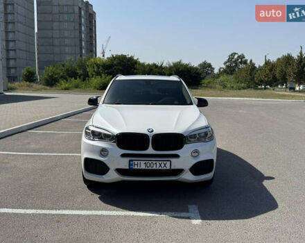 Белый БМВ Х5, объемом двигателя 2.98 л и пробегом 126 тыс. км за 27200 $, фото 1 на Automoto.ua