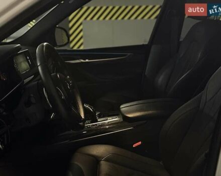 Білий БМВ Х5, об'ємом двигуна 3 л та пробігом 103 тис. км за 37500 $, фото 15 на Automoto.ua