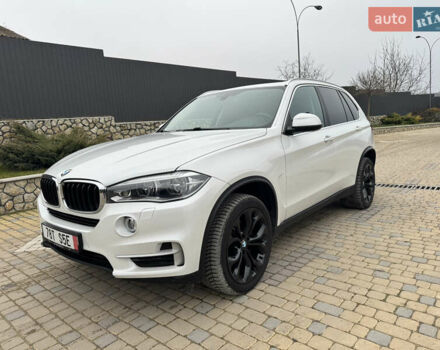 Білий БМВ Х5, об'ємом двигуна 3 л та пробігом 178 тис. км за 30500 $, фото 3 на Automoto.ua