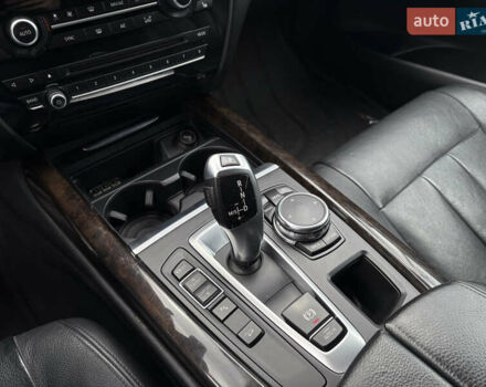 Білий БМВ Х5, об'ємом двигуна 2.98 л та пробігом 232 тис. км за 21500 $, фото 12 на Automoto.ua