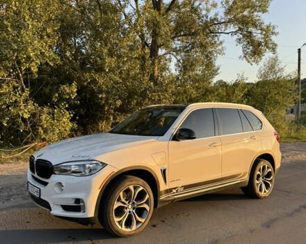 Білий БМВ Х5, об'ємом двигуна 2 л та пробігом 154 тис. км за 30500 $, фото 7 на Automoto.ua
