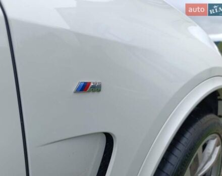 Білий БМВ Х5, об'ємом двигуна 2 л та пробігом 170 тис. км за 28900 $, фото 12 на Automoto.ua