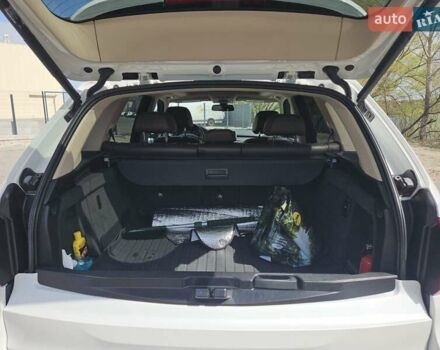 Білий БМВ Х5, об'ємом двигуна 2.98 л та пробігом 159 тис. км за 22400 $, фото 14 на Automoto.ua